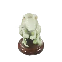 Jade Rat figurine